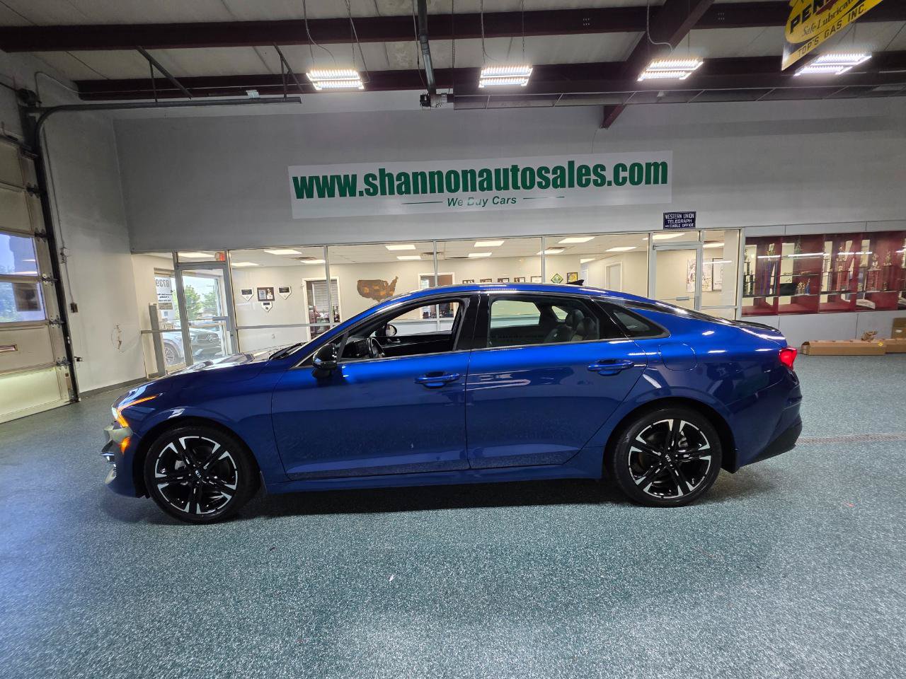Used 2021 Kia K5 GT-Line AWD/4WD image 11