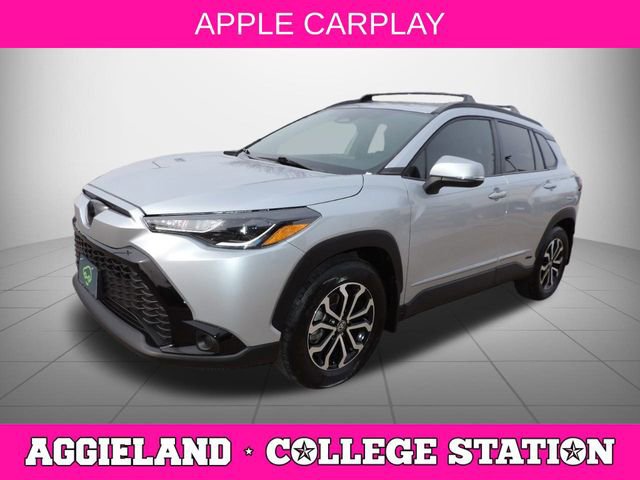 Used 2024 Toyota Corolla Cross SE image 8