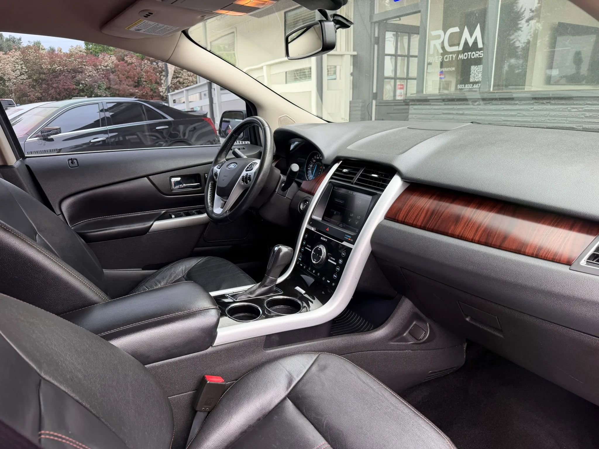 Used 2013 Ford Edge Limited w/ Driver Entry Pkg FWD image 27