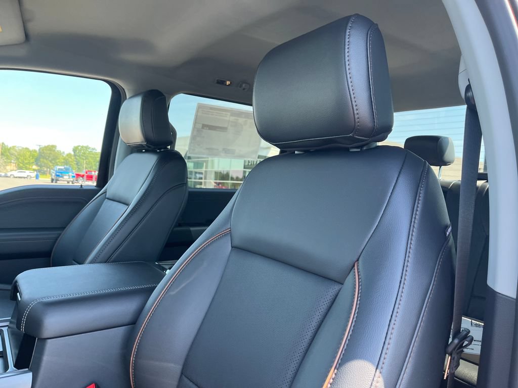New 2026 Ford F550 4x4 Crew Cab image 13