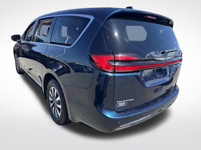 Used 2024 Chrysler Pacifica Limited FWD image 3