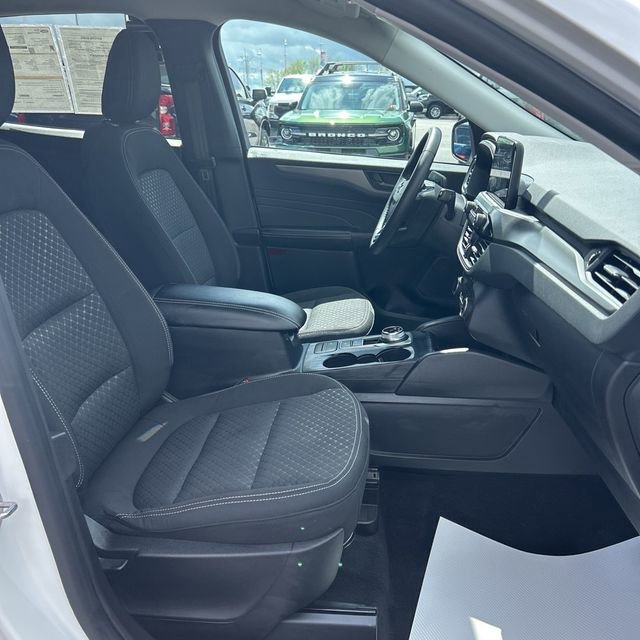 Used 2023 Ford Escape Active AWD/4WD image 11