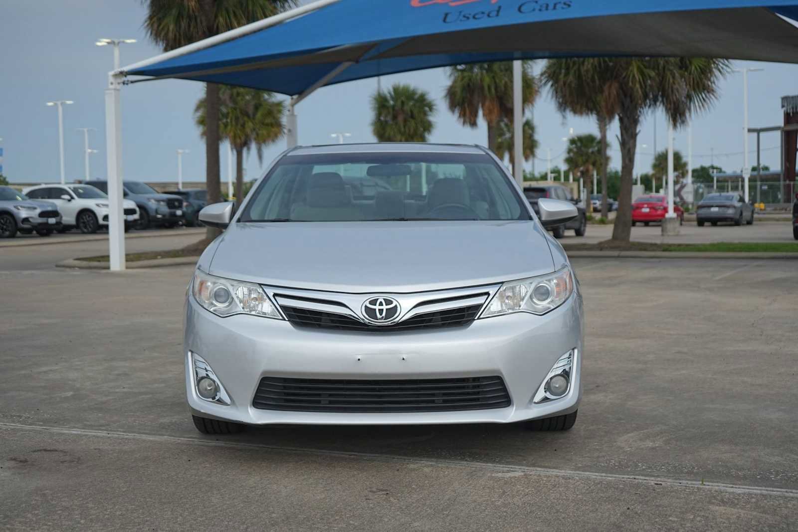Used 2012 Toyota Camry XLE FWD image 6