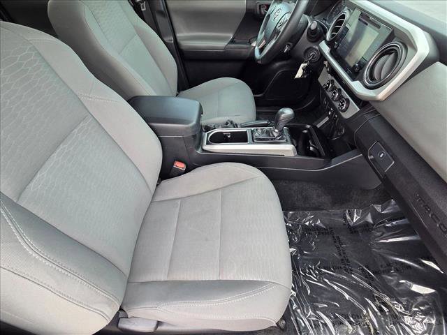 Certified 2018 Toyota Tacoma SR5 image 19