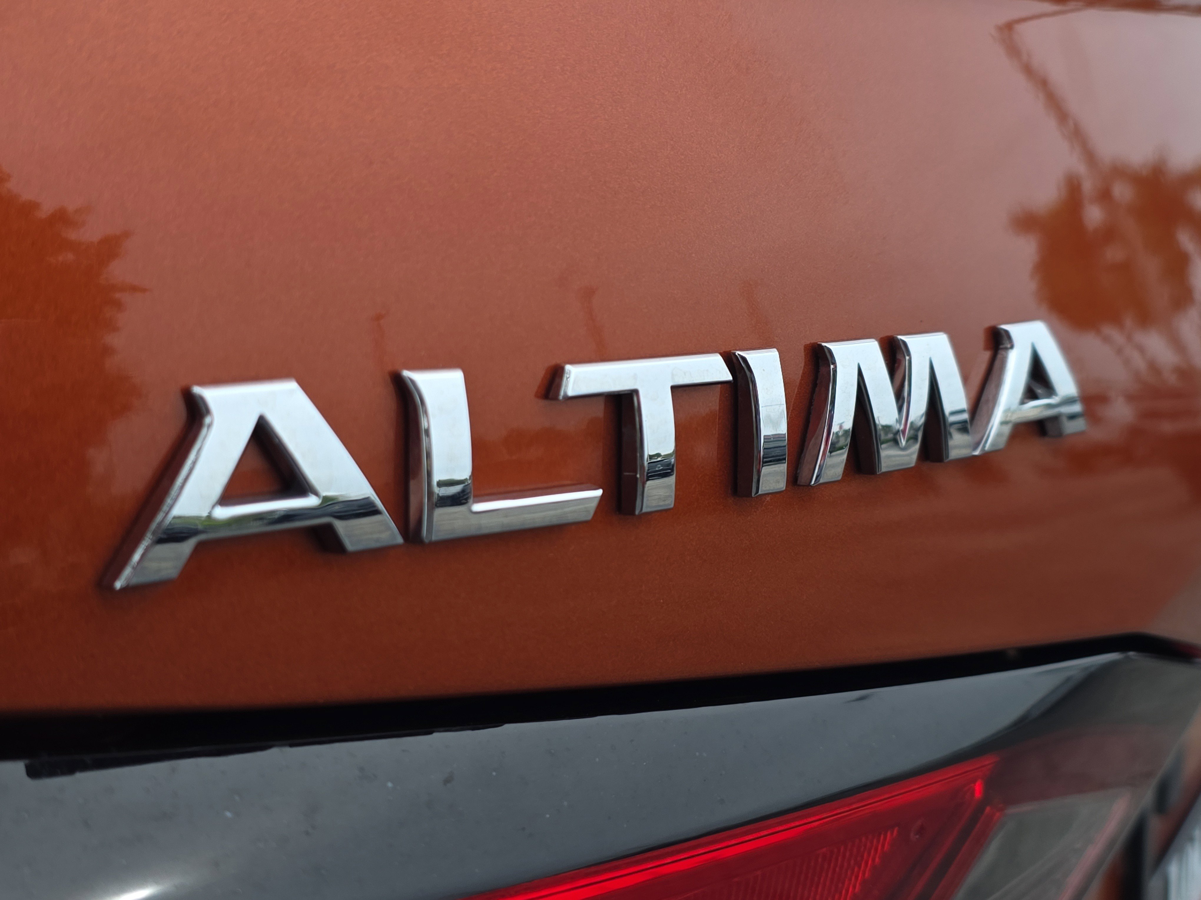 Used 2022 Nissan Altima 2.5 SR image 10