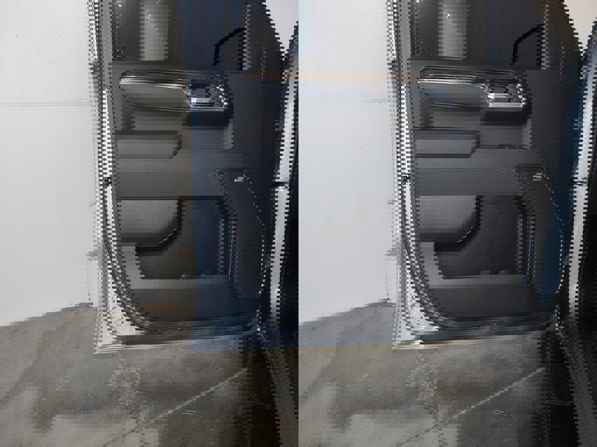 Used 2025 GMC Sierra 1500 Elevation w/ Preferred Package AWD/4WD image 36