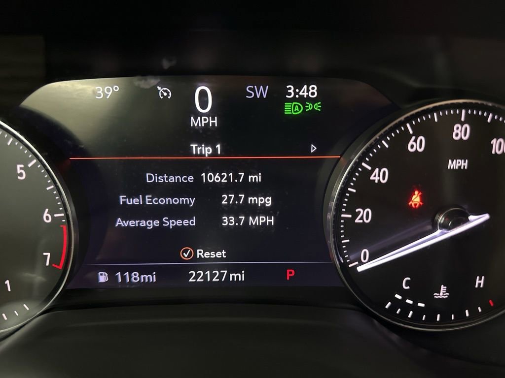 Used 2022 Buick Envision Essence w/ Safety Package image 47