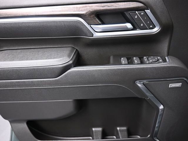 Used 2025 Chevrolet Silverado 3500 LTZ w/ LTZ Plus Package image 13