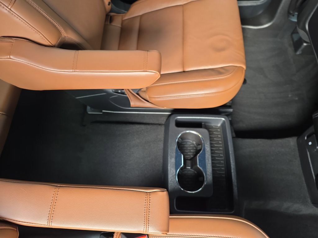 Used 2023 Lincoln Aviator Reserve w/ Equipment Group 201A image 48