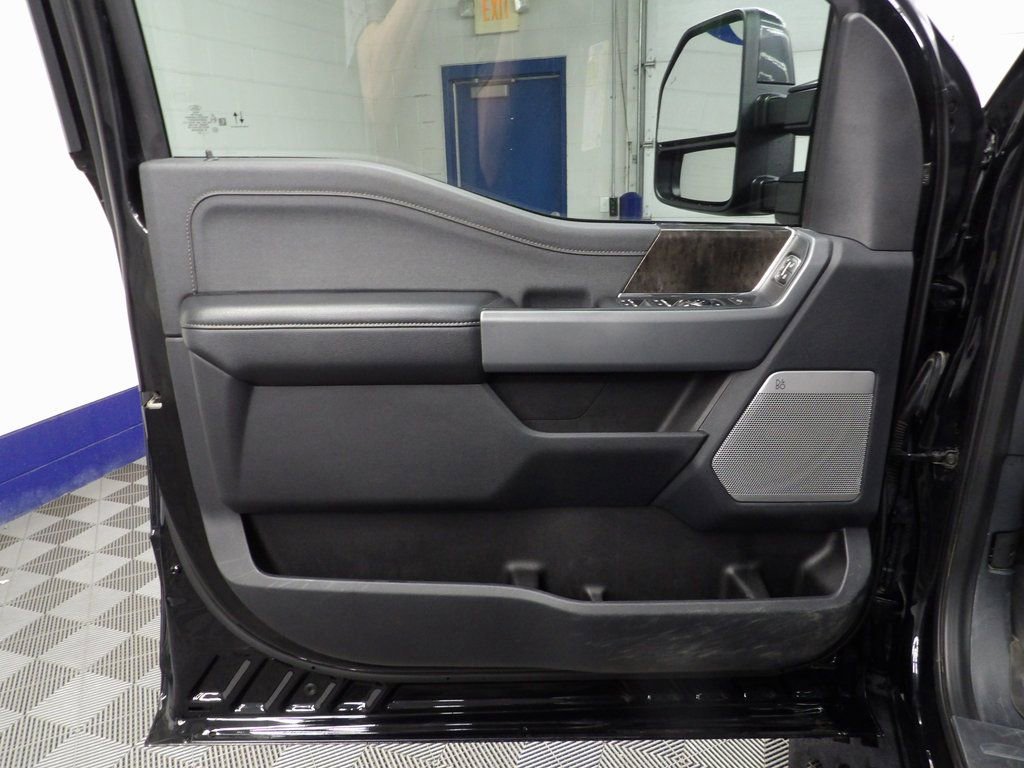 Used 2023 Ford F250 Lariat w/ Lariat Ultimate Package image 62