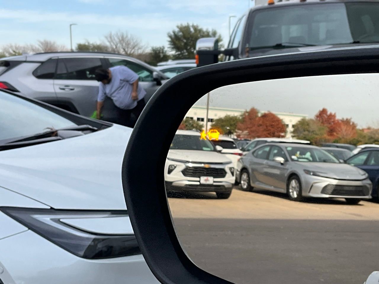 Used 2025 Chevrolet Equinox LT image 19