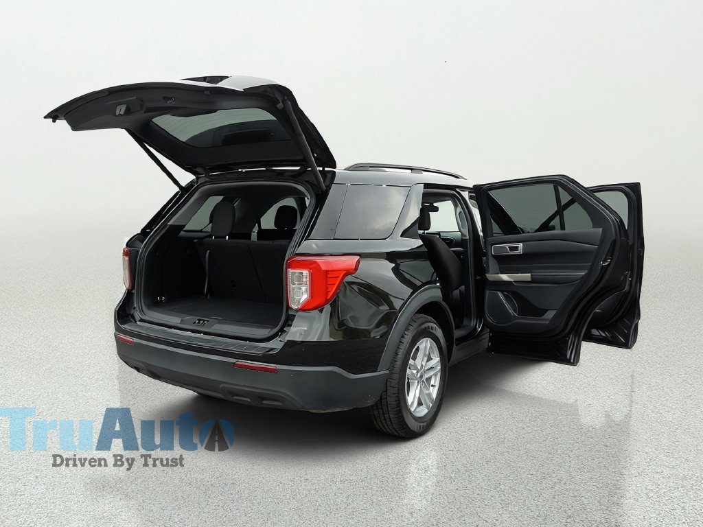Used 2022 Ford Explorer XLT RWD image 17