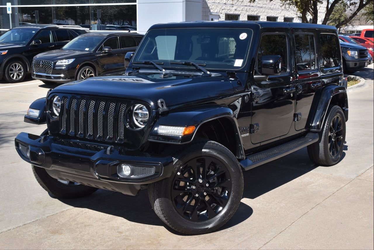 Used 2022 Jeep Wrangler Unlimited Sahara image 44