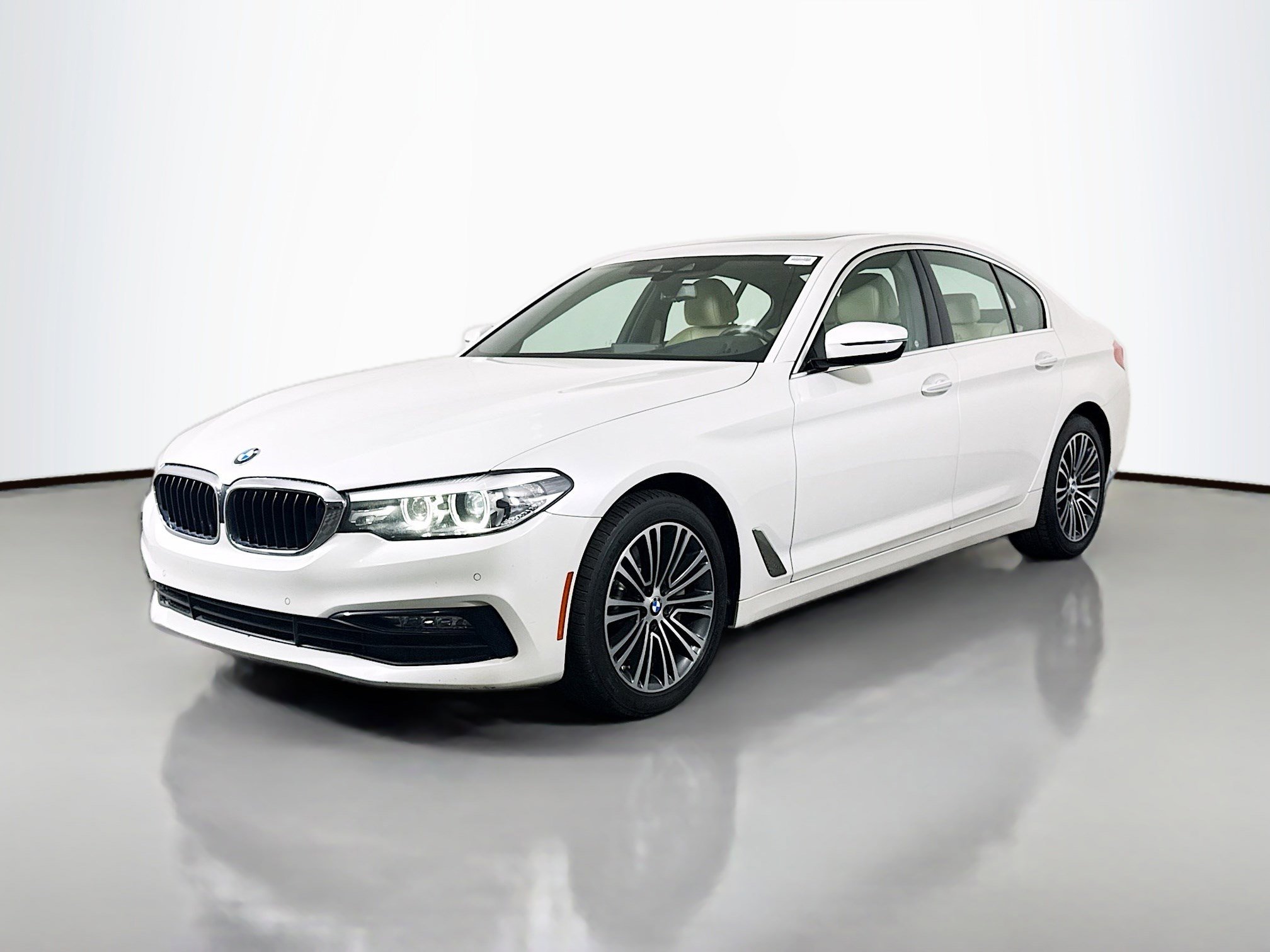 Used 2018 BMW 530i RWD image 4
