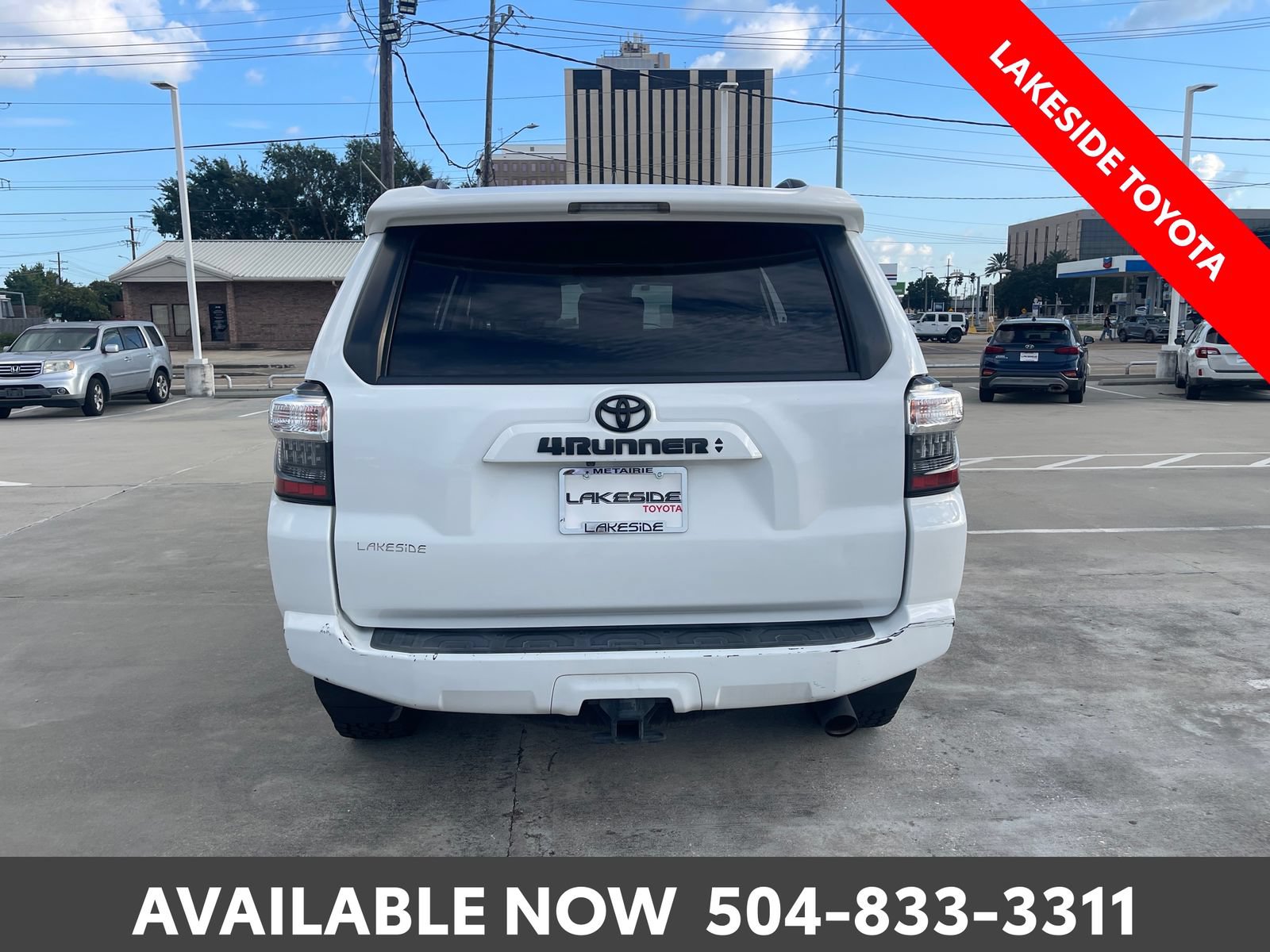 Used 2021 Toyota 4Runner SR5 Premium w/ Moonroof Package RWD image 4