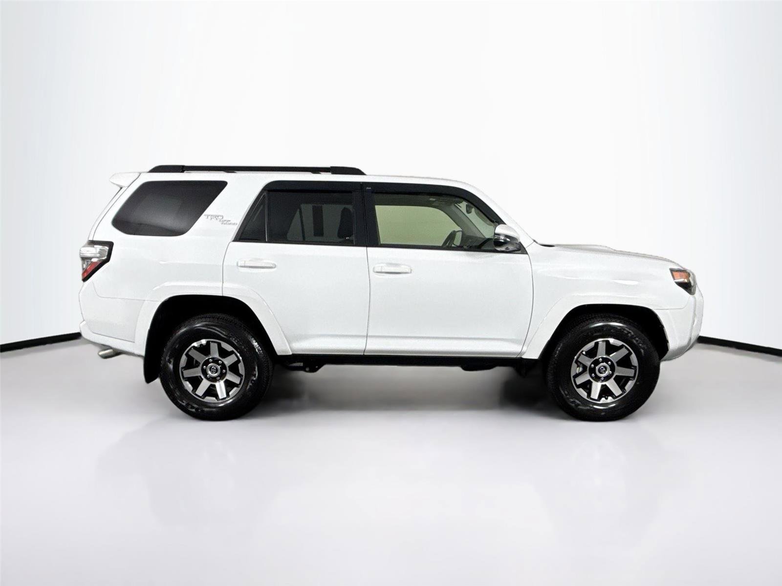 Certified 2024 Toyota 4Runner TRD Off-Road Premium w/ Off Road Premium Plus Package AWD/4WD image 11