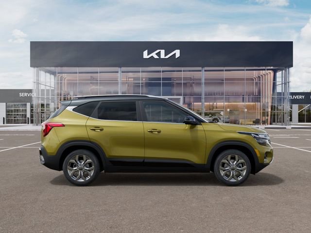 New 2024 Kia Seltos S image 8