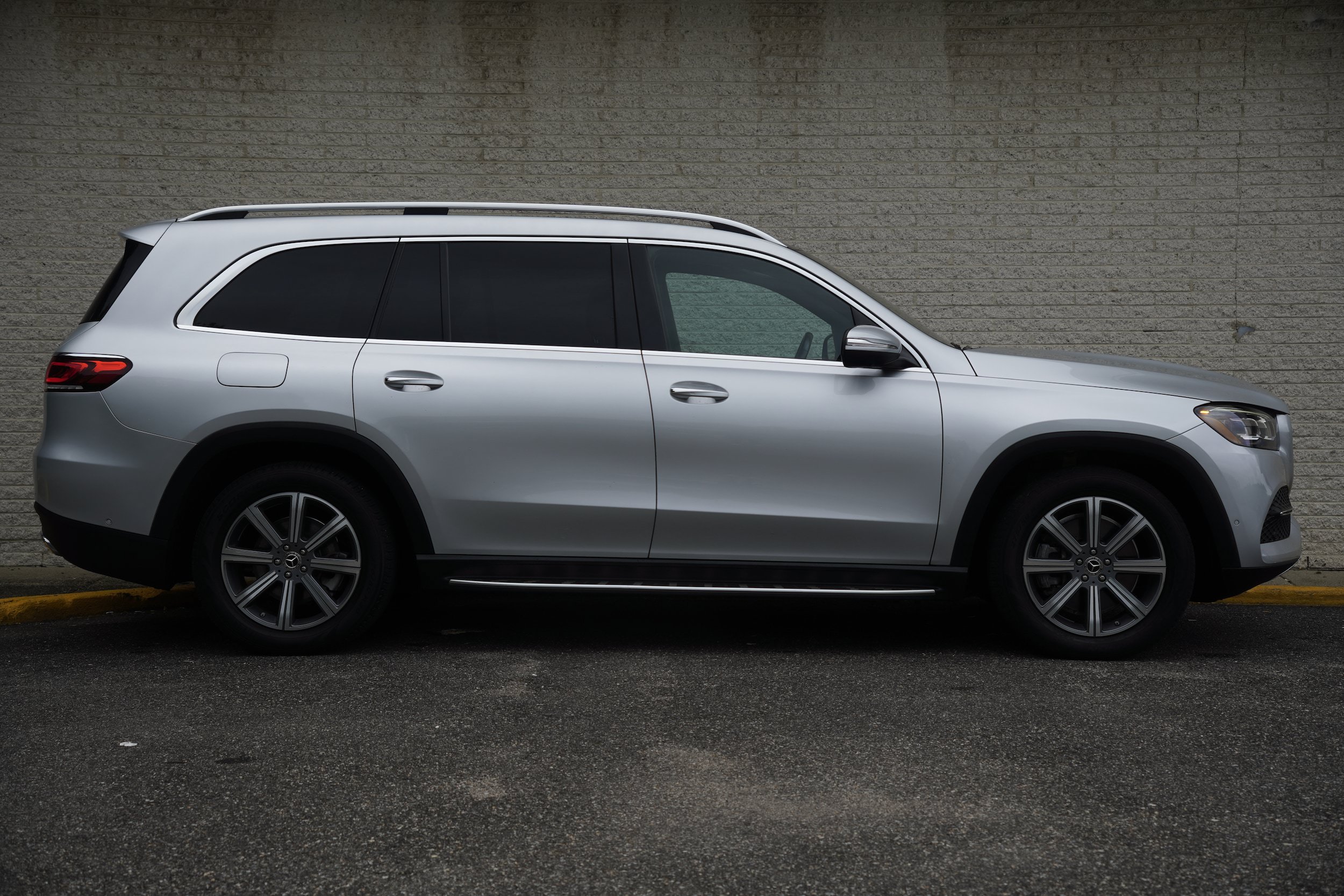 Used 2020 Mercedes-Benz GLS 450 4MATIC image 8