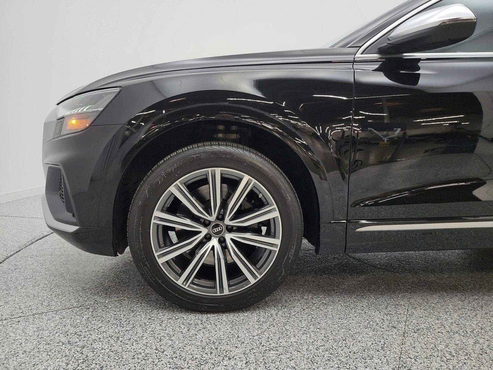 Used 2023 Audi SQ8 Prestige image 22