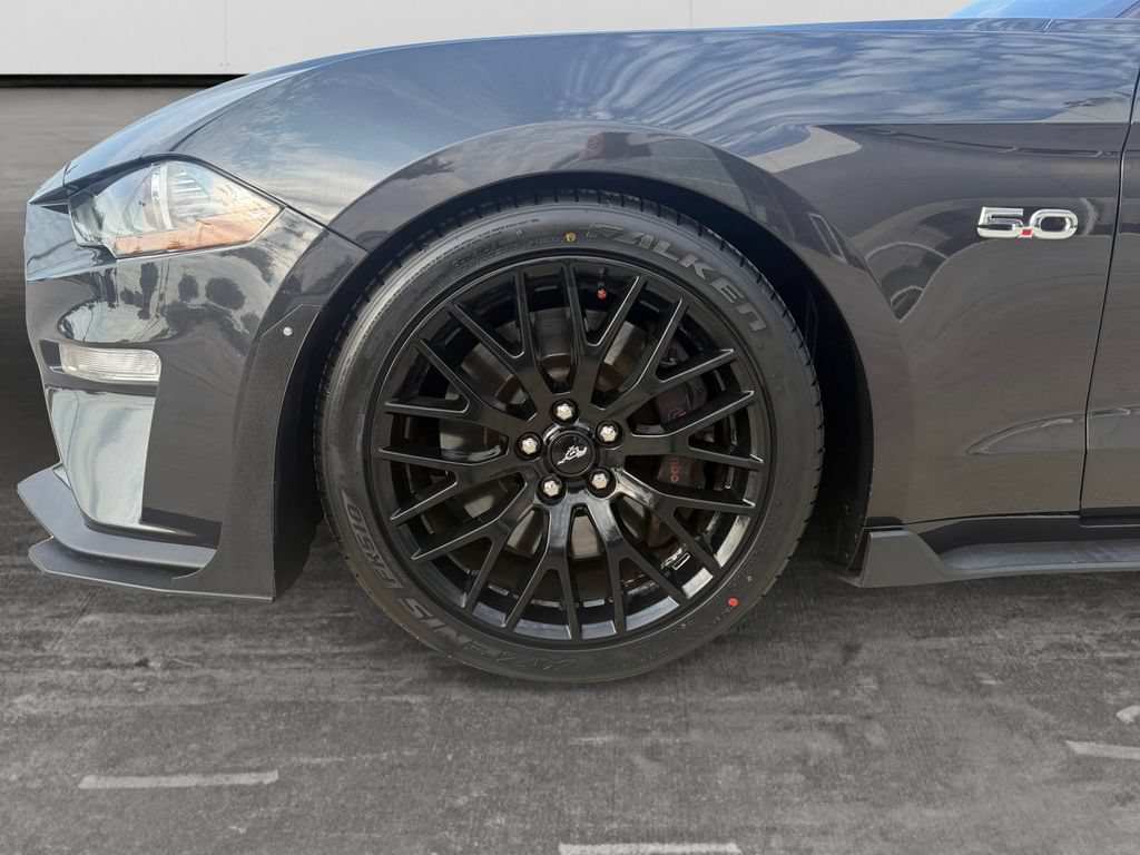 Used 2022 Ford Mustang GT Premium w/ GT Performance Package RWD image 9