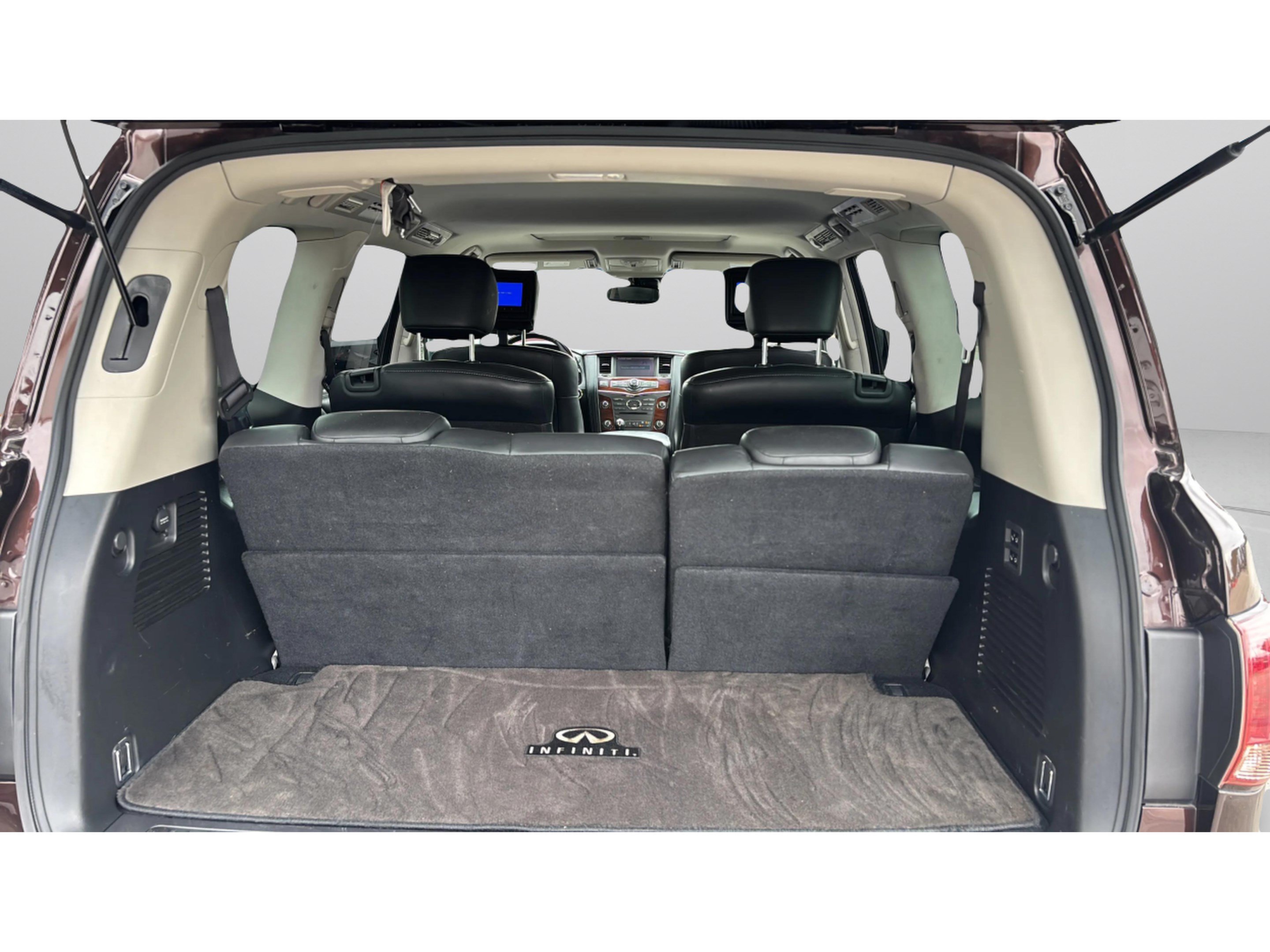 Used 2017 INFINITI QX80 2WD w/ Deluxe Technology Package image 34