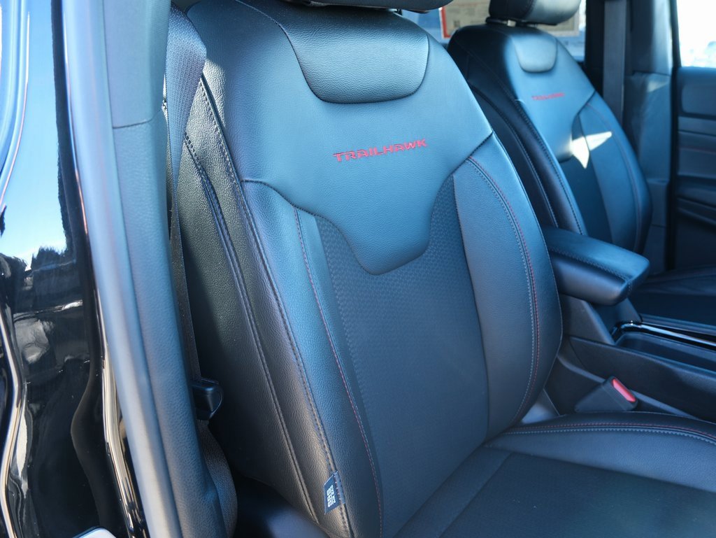 Used 2024 Jeep Compass Trailhawk image 30