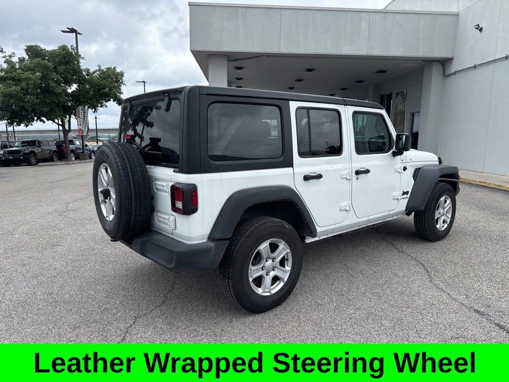 Used 2022 Jeep Wrangler Unlimited Sport AWD/4WD image 11