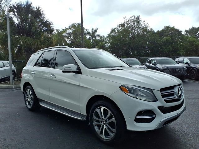 Used 2019 Mercedes-Benz GLE 400 4MATIC image 17