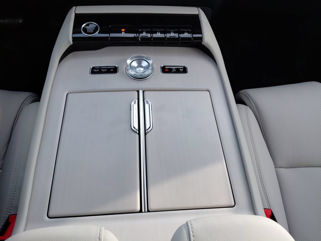 New 2026 Lincoln Navigator L Reserve AWD/4WD image 20