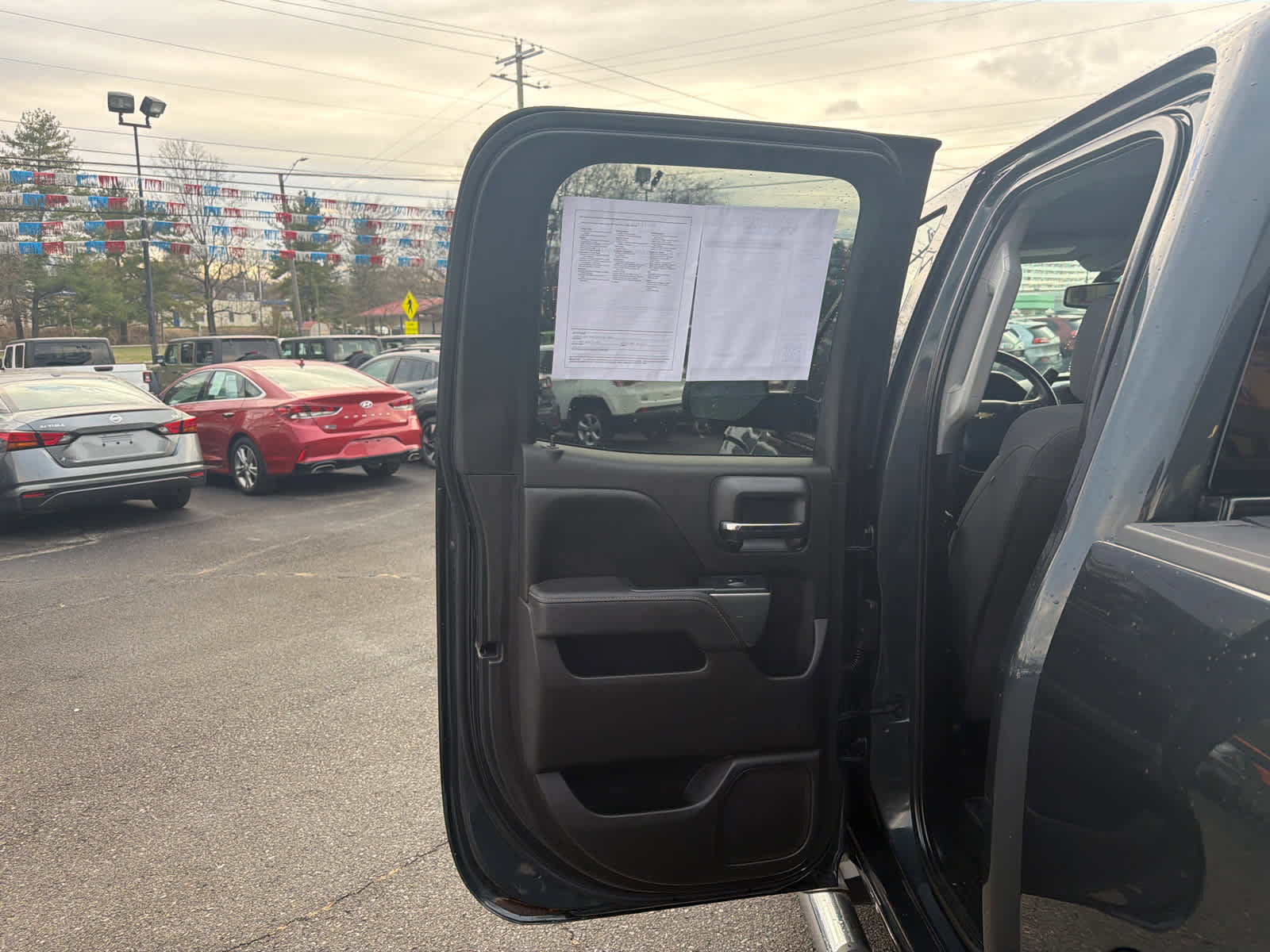 Used 2017 Chevrolet Silverado 1500 LT w/ Texas Edition image 11