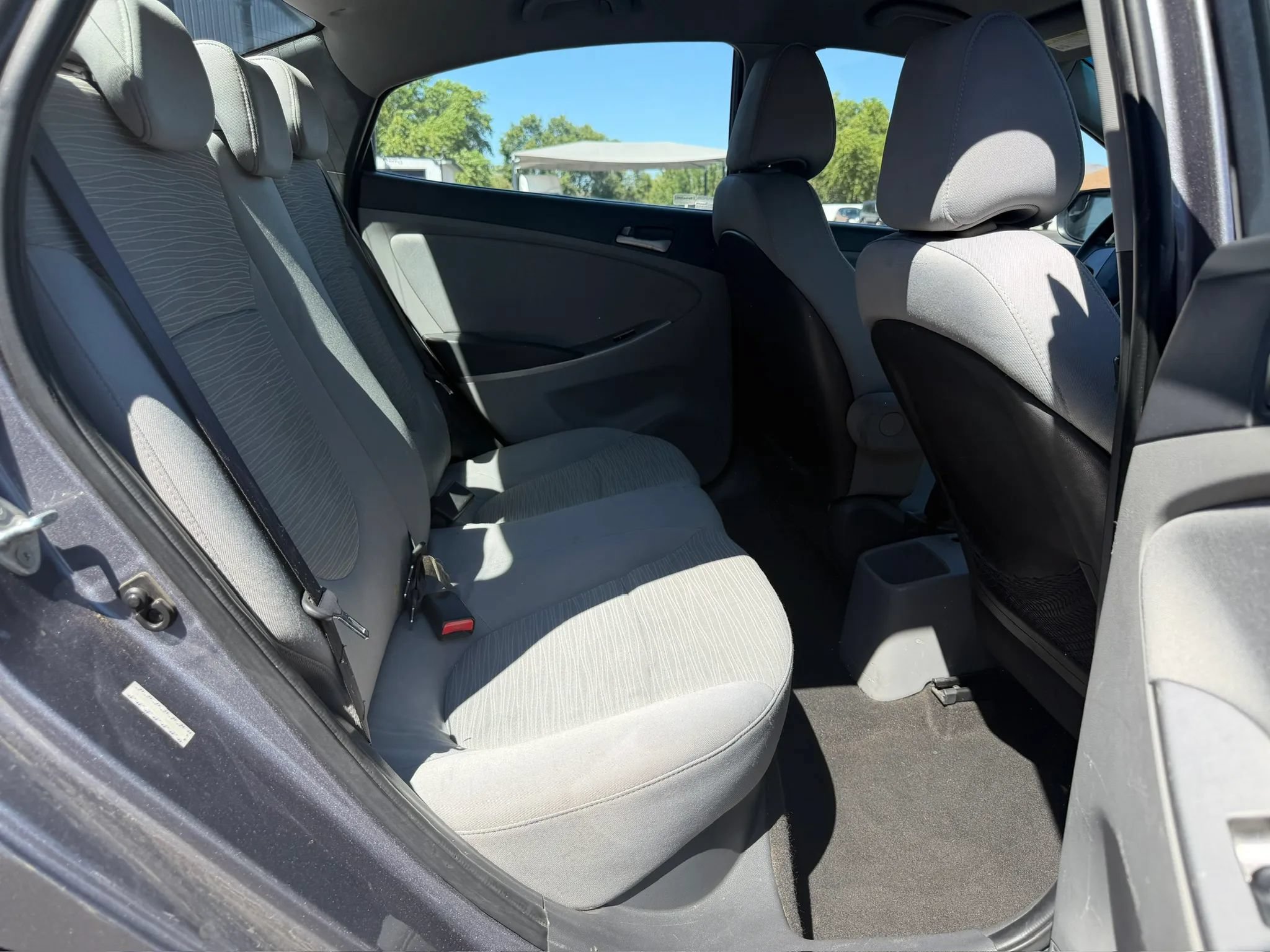 Used 2015 Hyundai Accent GLS FWD image 20