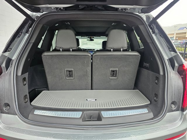 Used 2023 Cadillac XT6 Premium Luxury AWD/4WD image 13