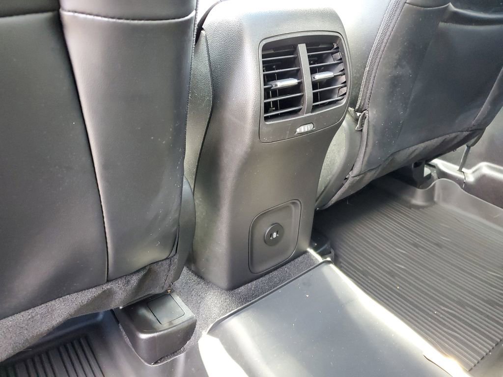 Certified 2024 Ford Escape ST-Line Select w/ Tech Pack #2 image 34