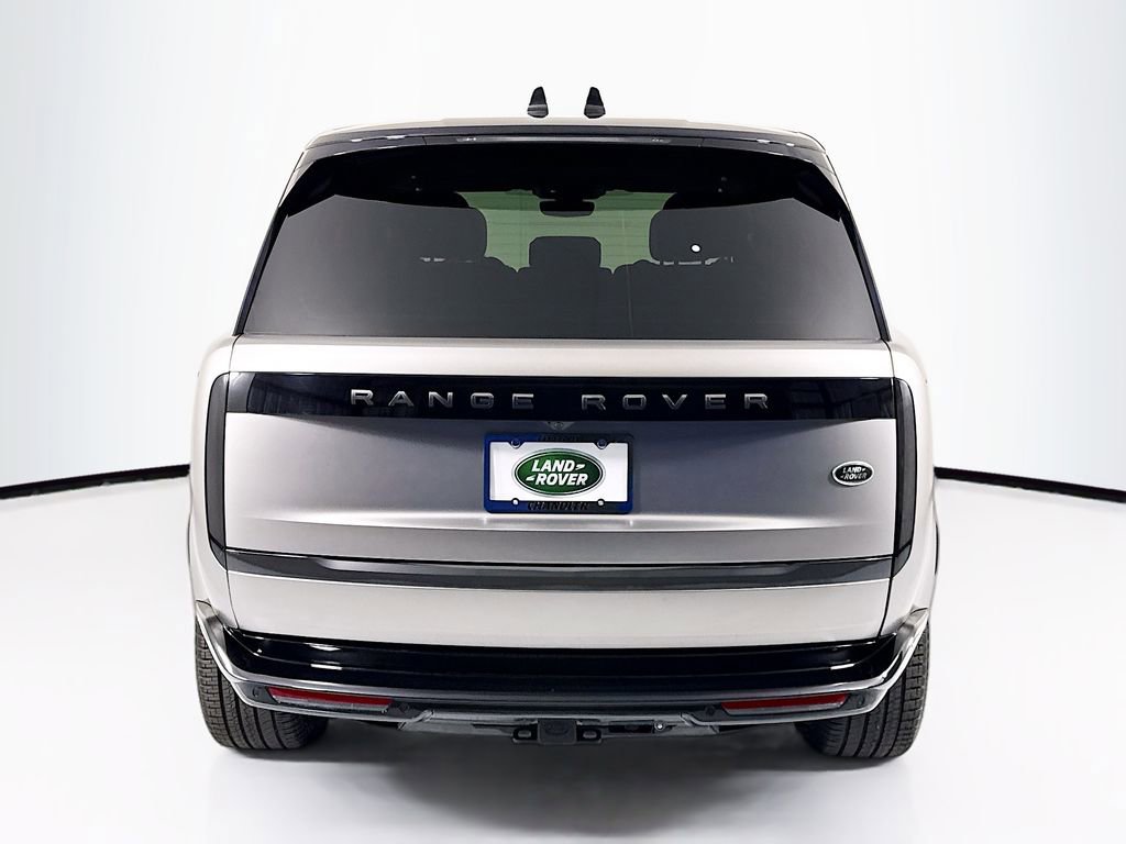 Used 2023 Land Rover Range Rover SE image 6