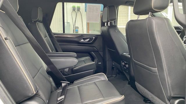 Used 2022 Chevrolet Tahoe Premier w/ Premium Package image 23