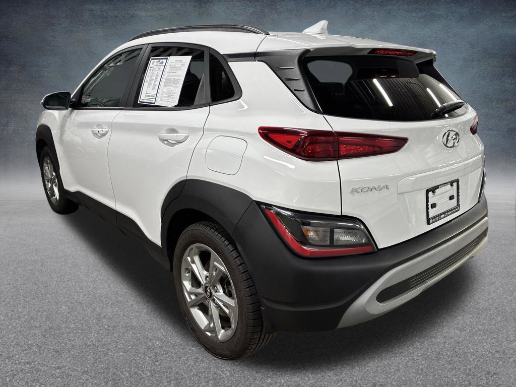 Used 2023 Hyundai Kona SEL AWD/4WD image 3