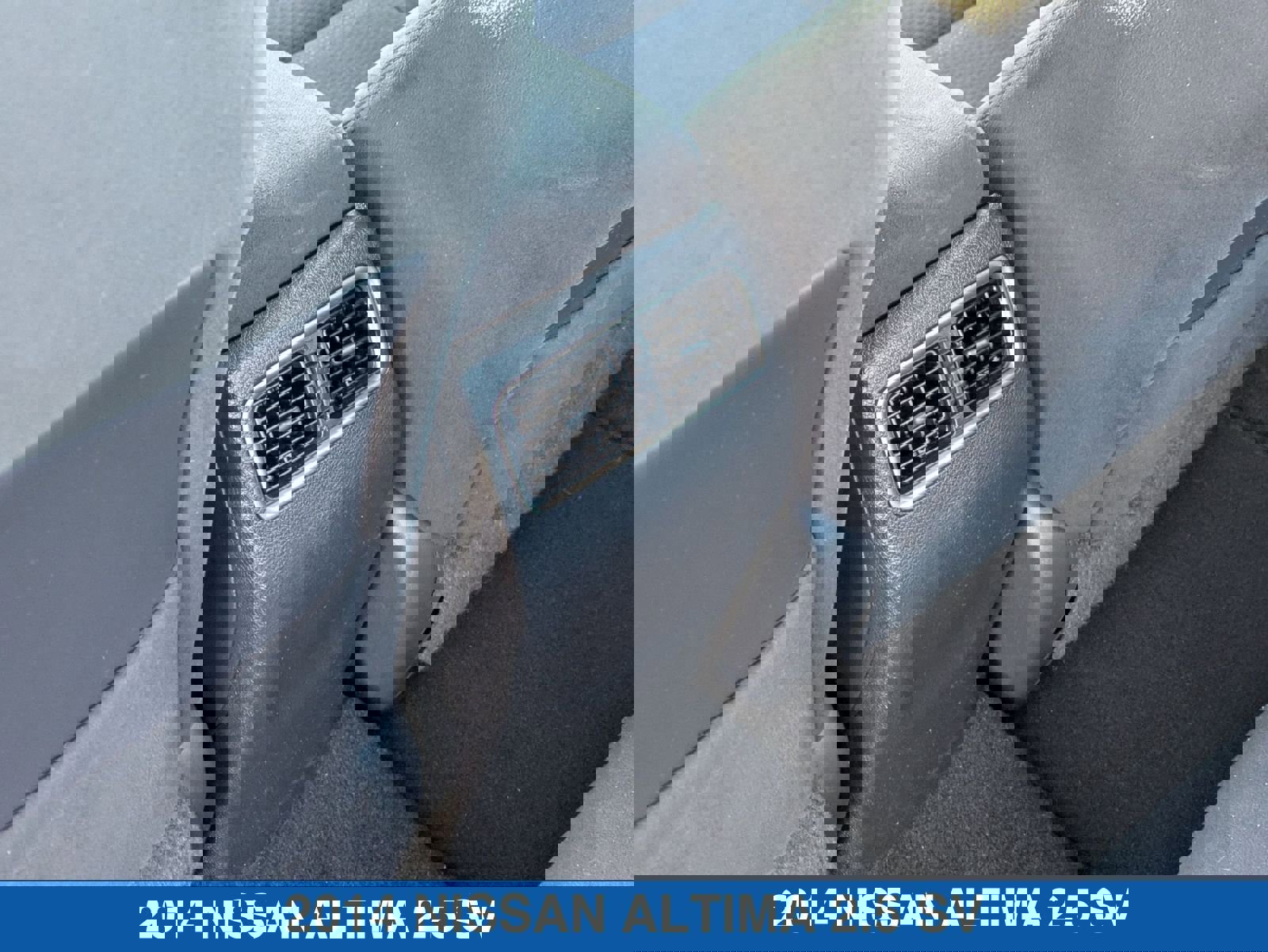 Used 2014 Nissan Altima 2.5 SV w/ Convenience Package image 30