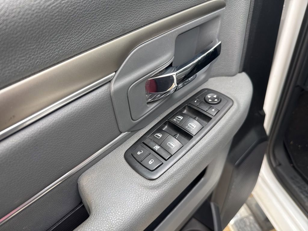 Used 2015 RAM 1500 Big Horn image 14