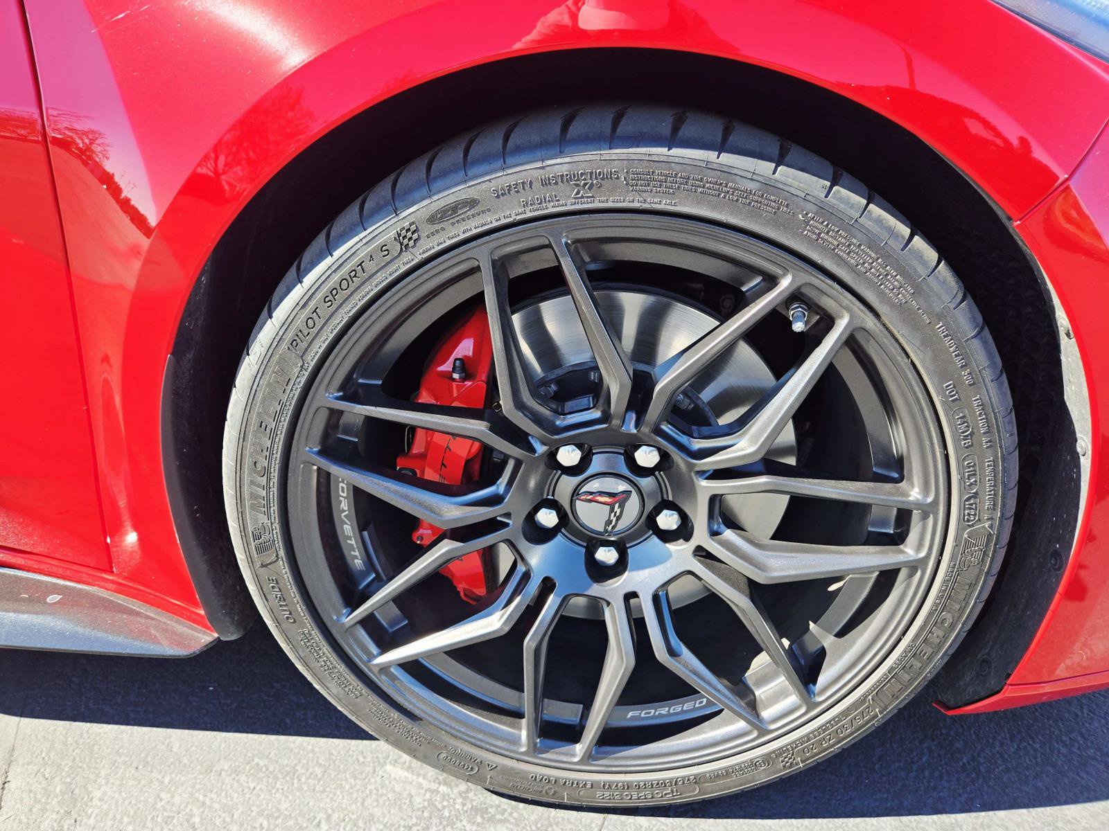 Used 2023 Chevrolet Corvette Z06 image 18