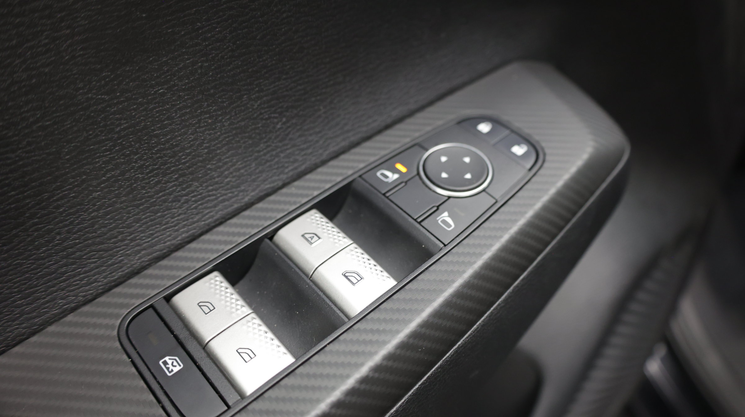 Used 2024 Mitsubishi Outlander ES FWD image 15