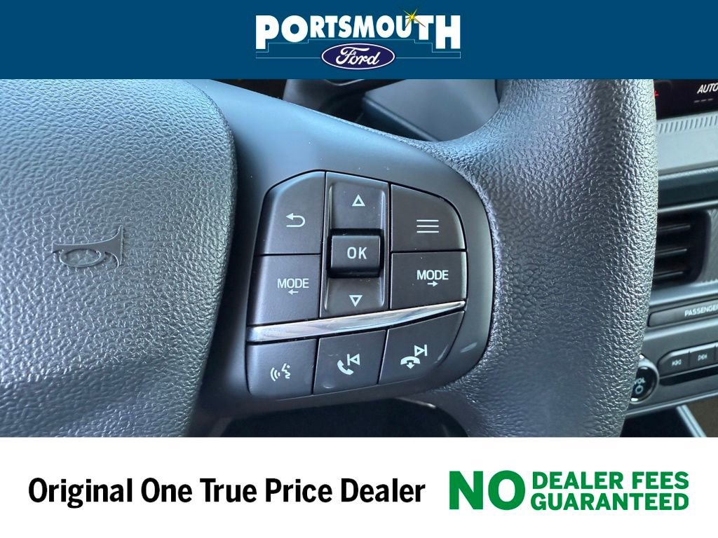 New 2025 Ford Maverick XL w/ Equipment Group 101A image 16