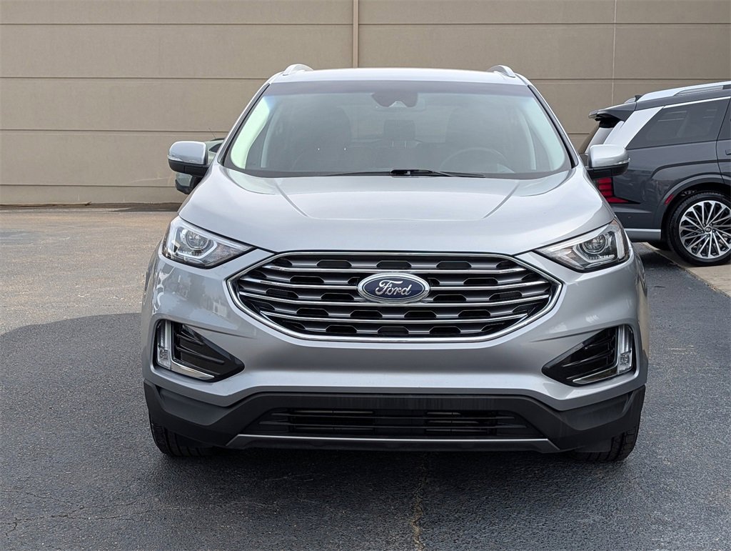 Used 2020 Ford Edge SEL w/ Convenience Package image 2