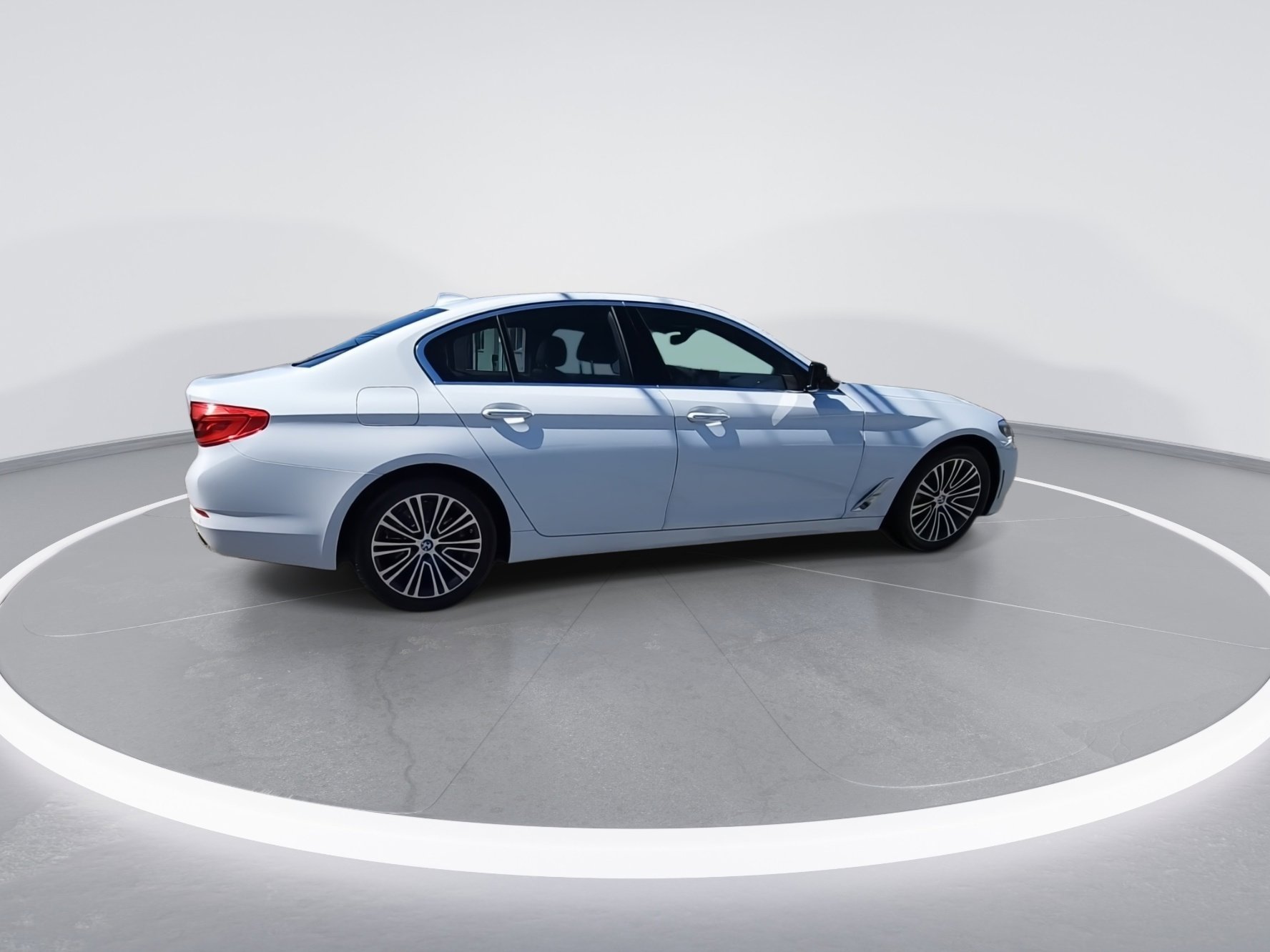 Used 2018 BMW 530i image 9