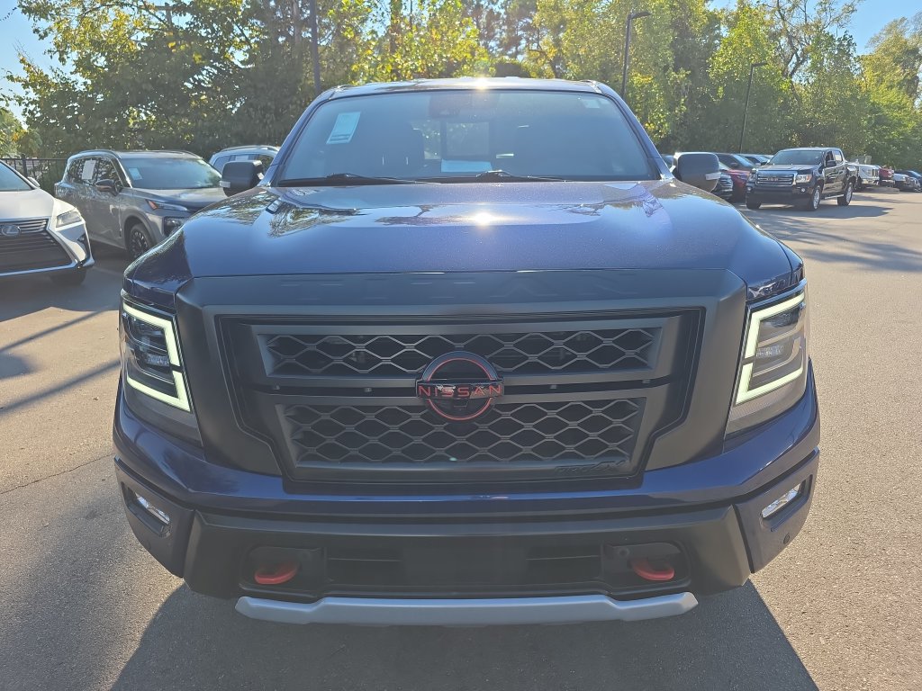Used 2024 Nissan Titan PRO-4X w/ Pro-4x Convenience Package AWD/4WD image 12