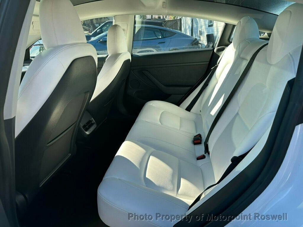 Used 2023 Tesla Model 3 Standard Range RWD image 10