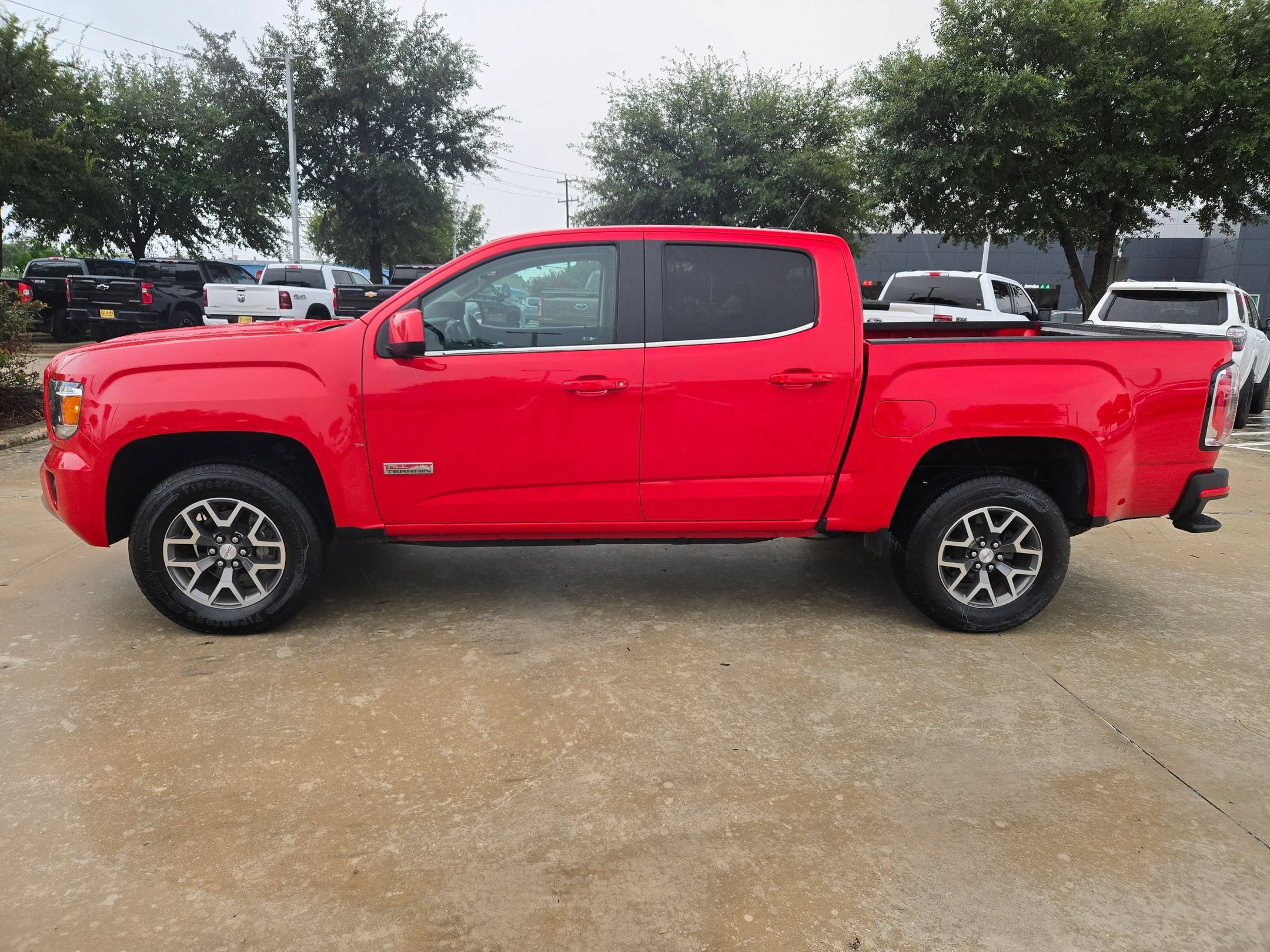 Used 2016 GMC Canyon SLE w/ All Terrain Package AWD/4WD image 6