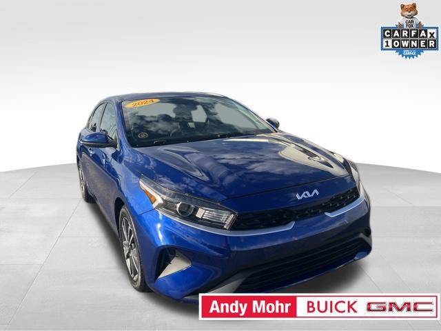 Used 2024 Kia Forte LXS FWD image 2