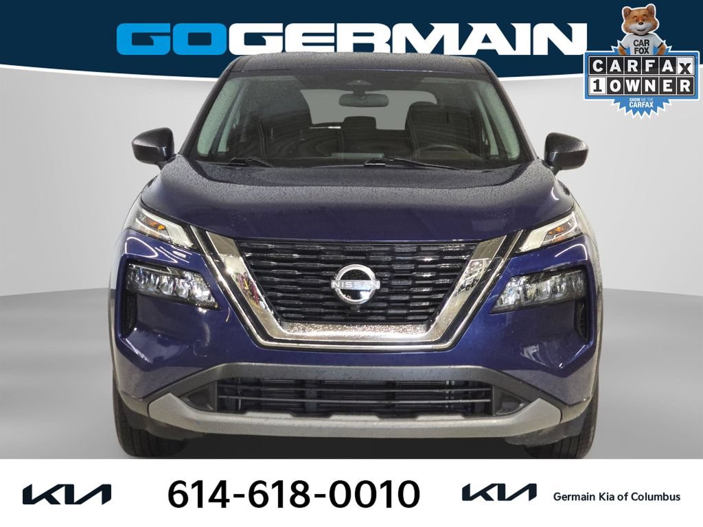 Used 2023 Nissan Rogue S AWD/4WD image 2