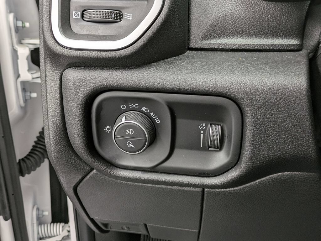 Used 2025 RAM 2500 Big Horn AWD/4WD image 22