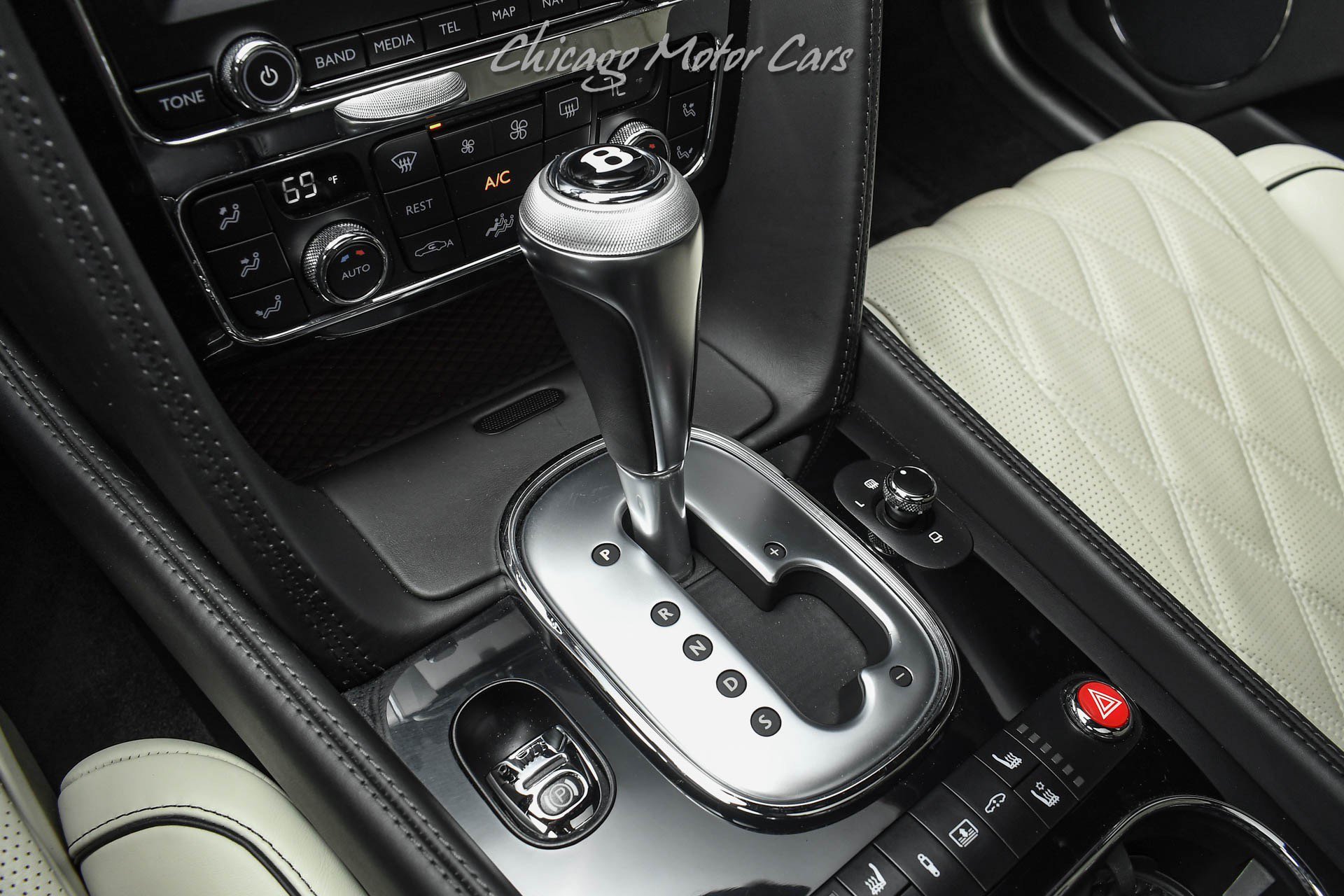 Used 2014 Bentley Flying Spur W12 AWD/4WD image 17